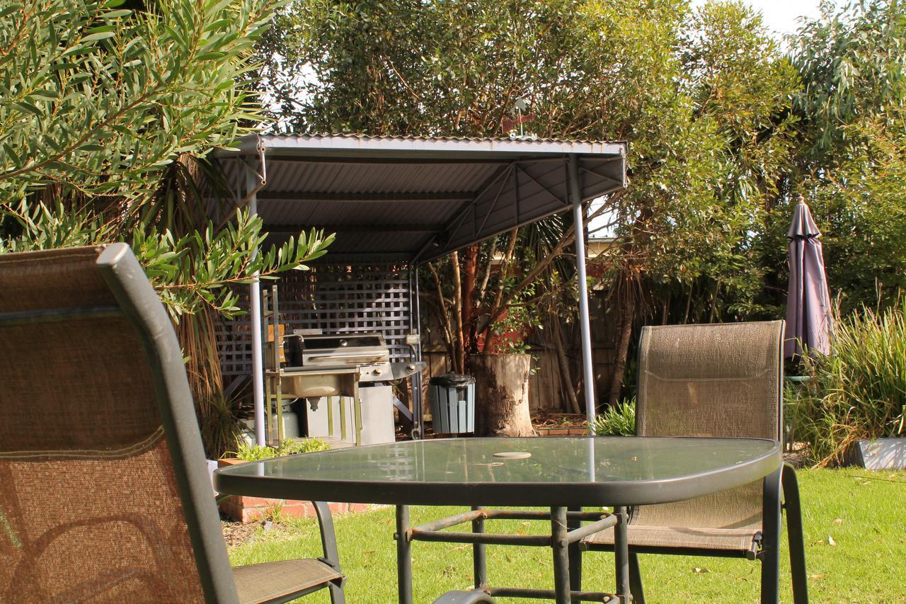 Inverloch Motel מראה חיצוני תמונה